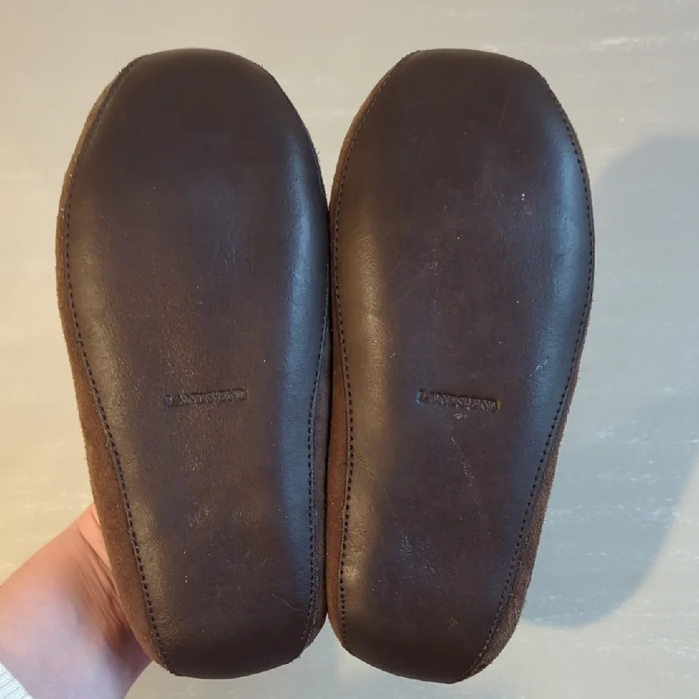 Brown‎ Suede Moccasin Slippers with Shearling Lining Kids size 3
